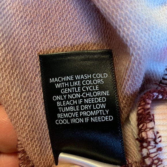 Torrid Off-Shoulder Sweatshirt Lightweight French Terry Tie Dye W-153 Plus Sz 2X - Picture 9 of 10